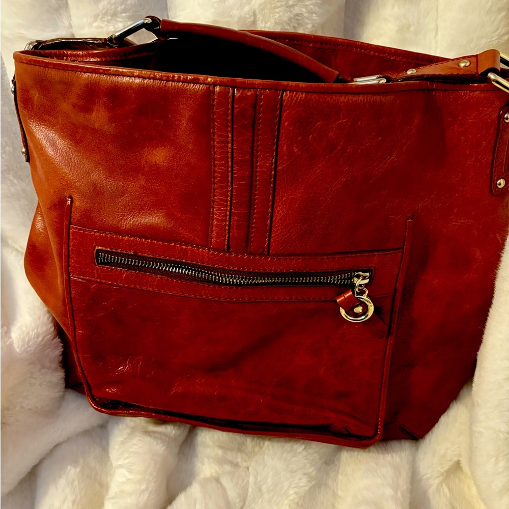 Charles David Burgundy Leather Hobo, excellent condition